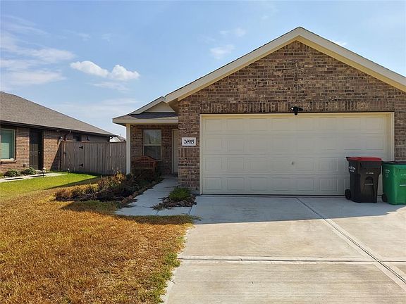 2nd image of 26915 Winward Creek Trl