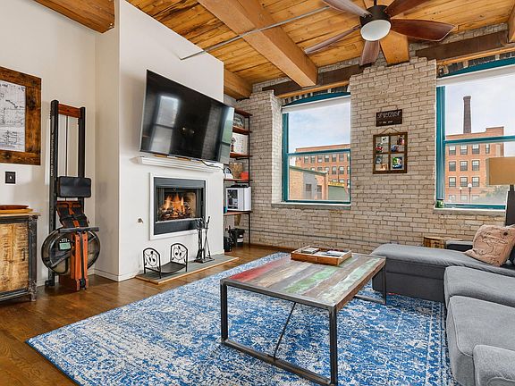 4th image of 4745 N Ravenswood Ave APT 103