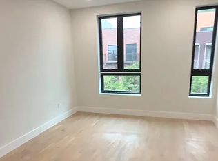 133 Montrose Ave #3, Brooklyn, NY 11206