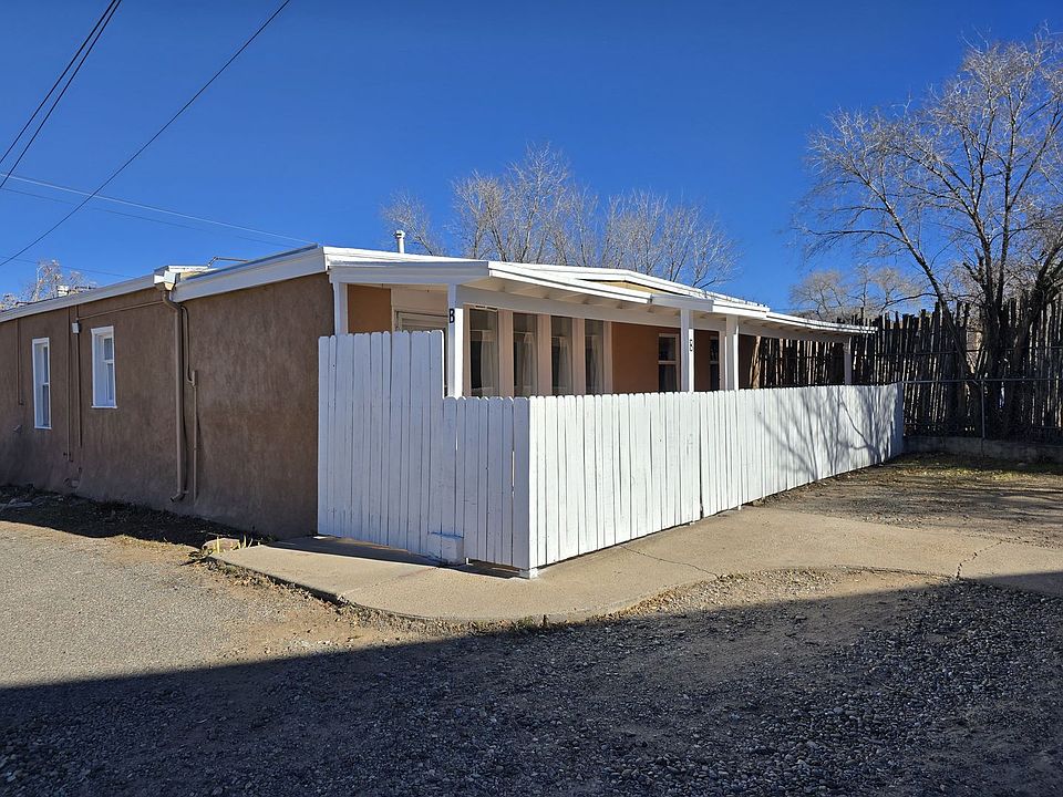 1st image of 808 Agua Fria St Unit B
