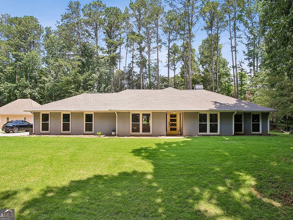 1st image of 155 Aspen Way