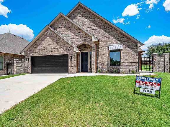 2nd image of 6913 NW Silver Creek Cir