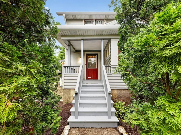 5321 Manitowoc Pkwy, Madison, WI 53705