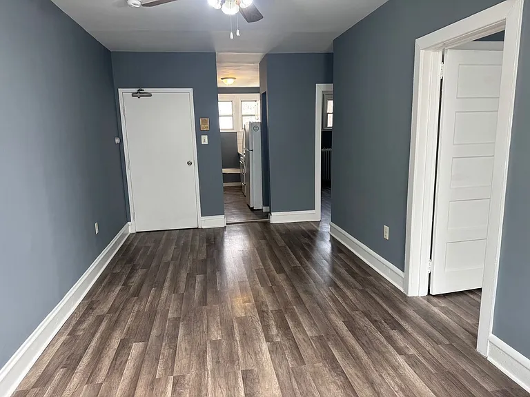 2 Walnut Street — Photo 11