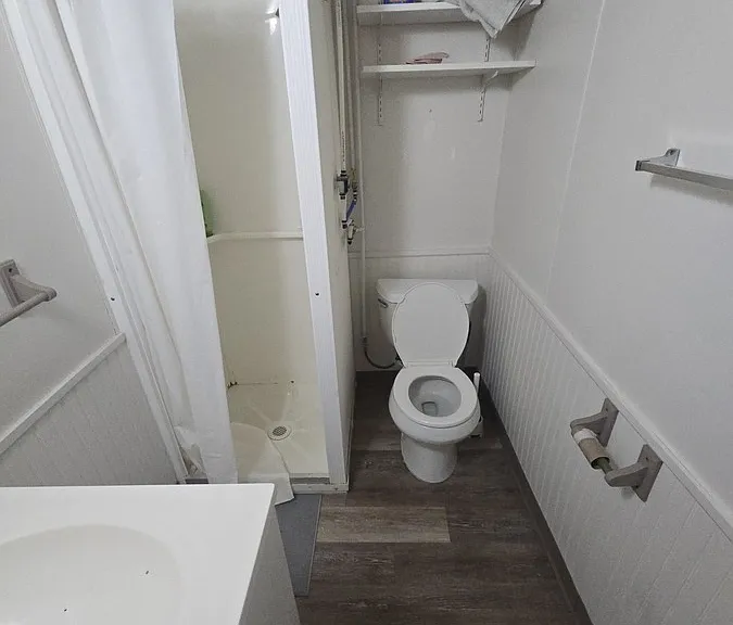 906 Packard St #4 — Photo 15