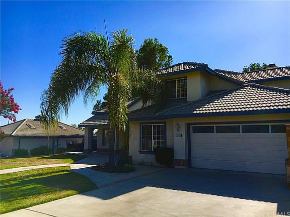 3rd image of 12174 Reseda Dr