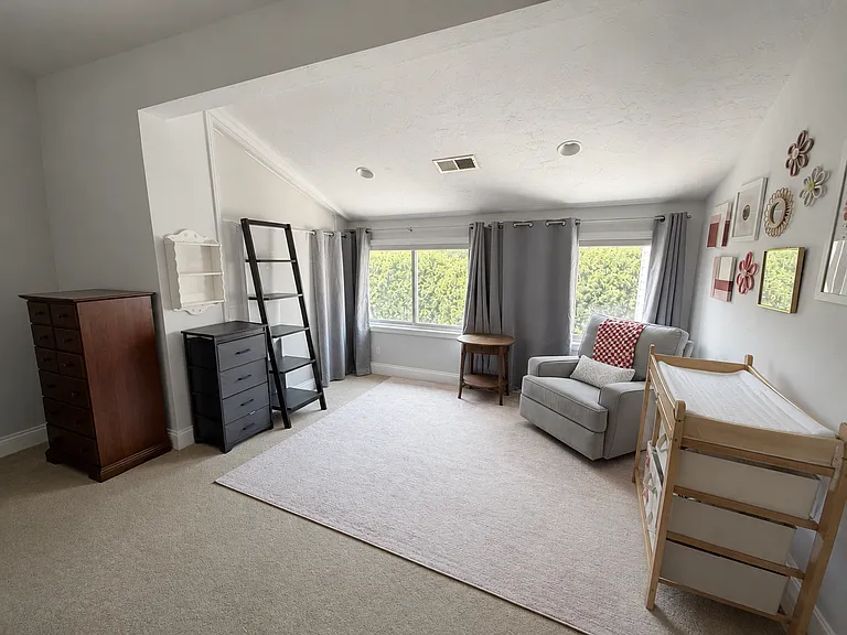 373 Captain Eames Cir — Photo 13
