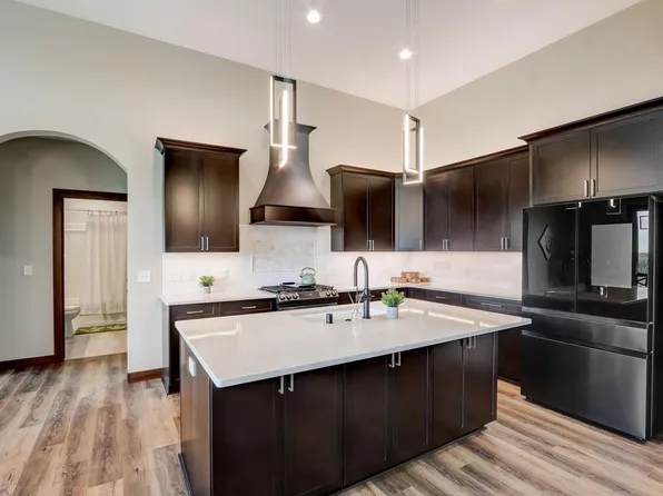 W278N8256 Hunter COURT, Hartland, WI 53029