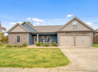 218 Franklin Cir, Fort Oglethorpe, GA 30742