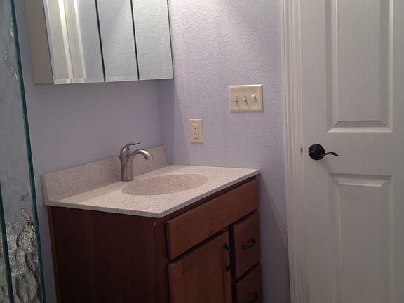 Main floor bath