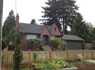 10805 23rd Ave NE, Seattle, WA 98125