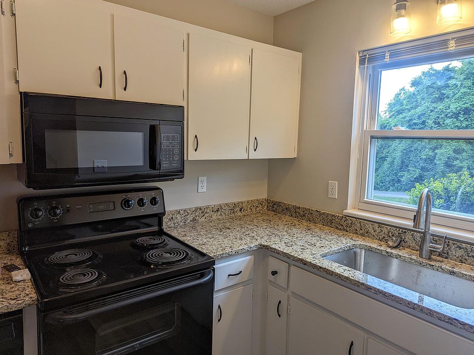 1st image of 102-124 Asbury Way Unit 122
