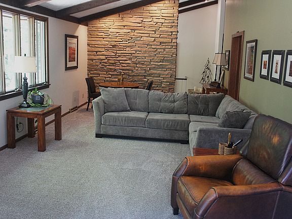 2nd image of 3045 Hartswood Dr