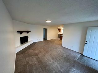 1047 N Narcissus Ave, Broken Arrow, OK 74012