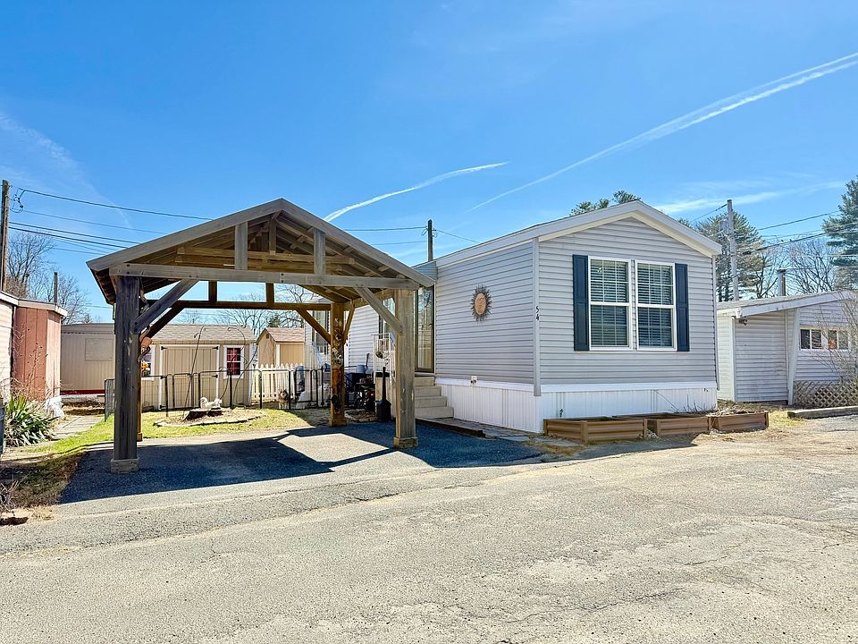 1st image of 868 Southampton Rd #54