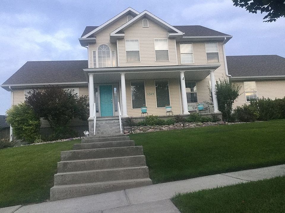 2nd image of 5345 Country Club Dr