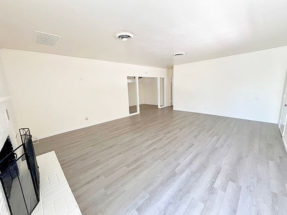 5th image of 73600 San Gorgonio Way APT 26