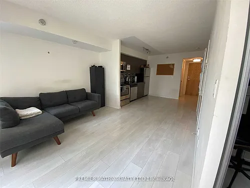 20 Joe Shuster Way Photo 1