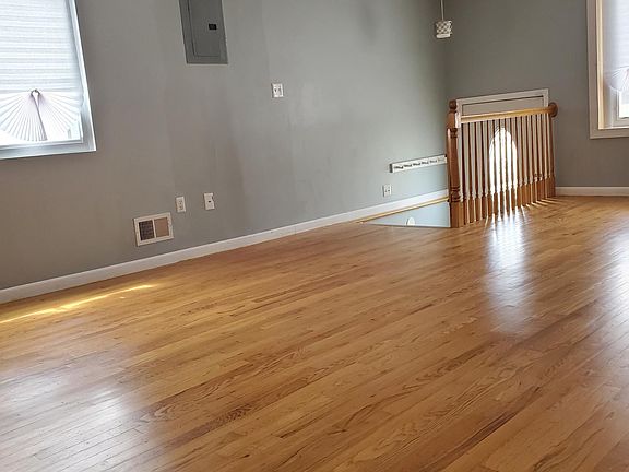 2nd image of 73 McLaughlin St