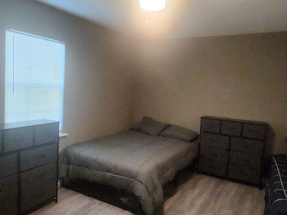 2nd image of 9605 Grady Ln #2