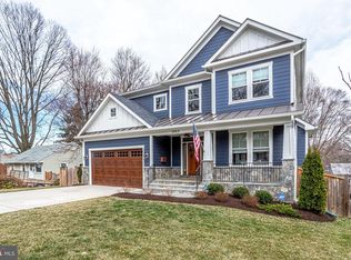 1923 Hillside Dr, Falls Church, VA 22043