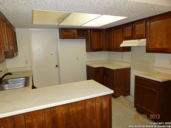 4th image of 1235 Old Forrest St