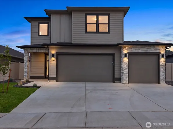 545 S Perry Avenue, East Wenatchee, WA 98802