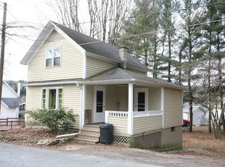 107 Lily Lake Rd, Dalton, PA 18414
