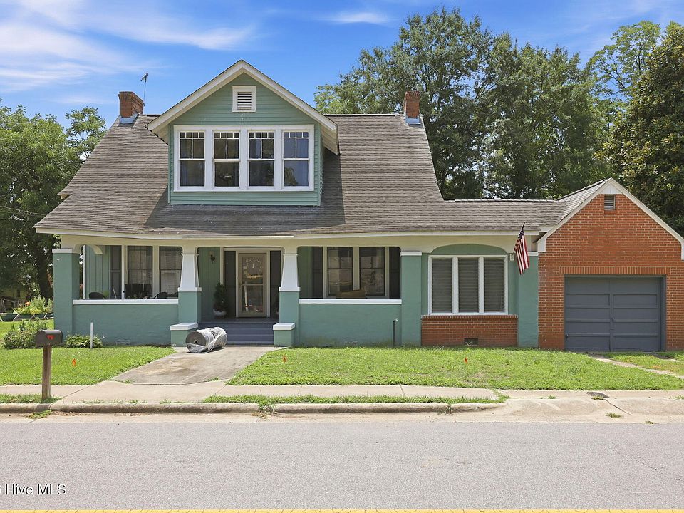 1st image of 221 W Washington Street