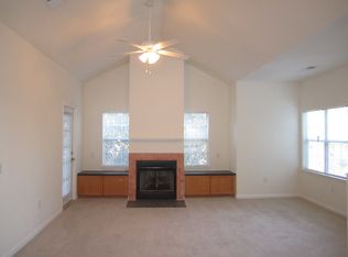 4432 Cinnabar Ct APT 1D, Greensboro, NC 27409