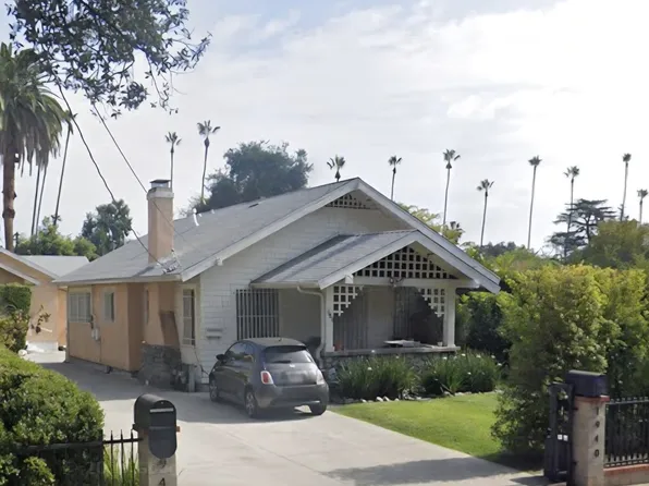 1940 N Marengo Ave, Pasadena, CA 91103