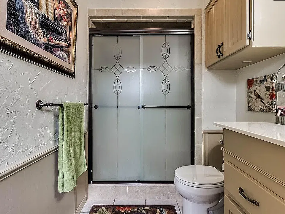 3733 Windscape Ct