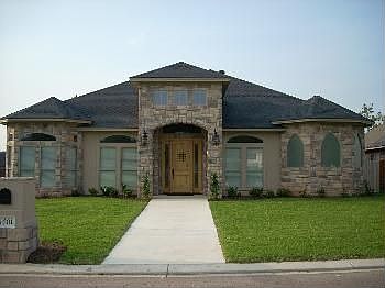 2nd image of 4401 Hearst Ct