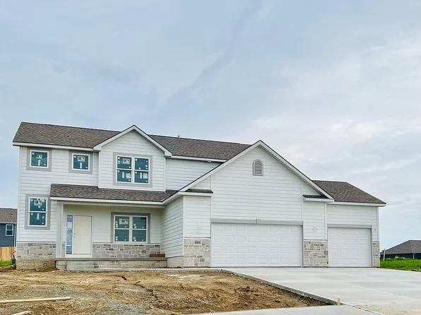 5003 Kestrel Pkwy, Elkhorn, NE 68022