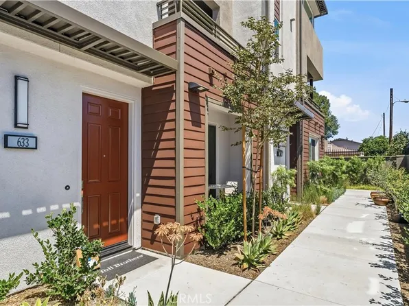 633 S Lyon St, Santa Ana, CA 92705