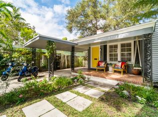 821 SE 9th St, Fort Lauderdale, FL 33316