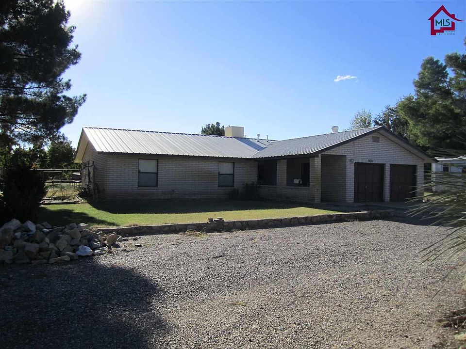 2nd image of 5811 Dona Villa Dr
