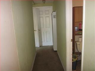 2nd image of 1714 Castlebrook Ct