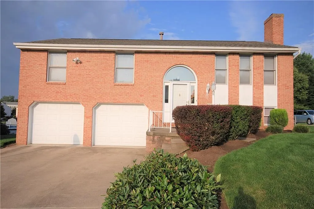 53 Regola Dr photo 1