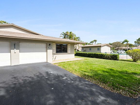 3rd image of 1563 Palmland Drive
