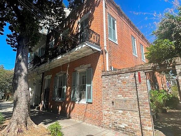 2nd image of 917 Esplanade Ave APT 4
