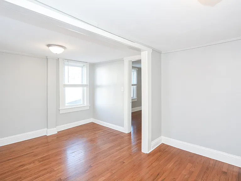 39 Bourne St #1 — Photo 30