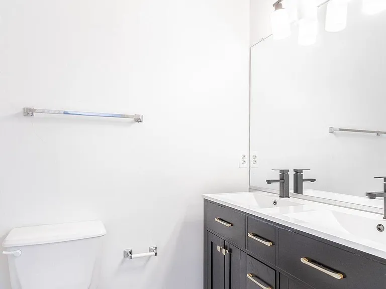 3290 Gina Pl — Photo 32