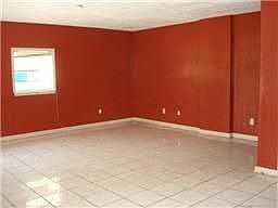 3rd image of 1101 Avenue H