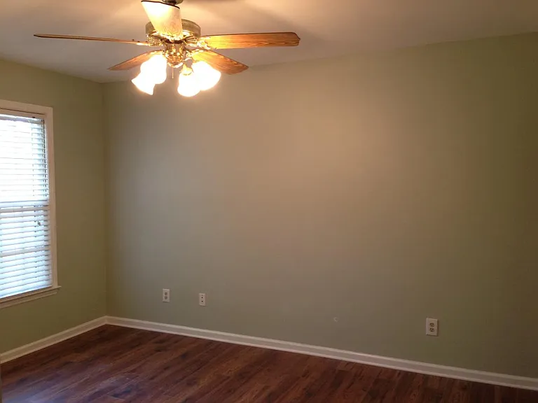 106 Shady Ct — Photo 6