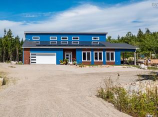 543 Island View Dr, Halifax, NS B3Z 1R3