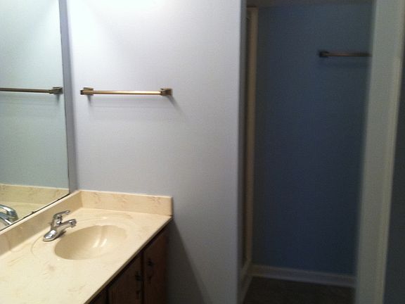 Main bath with double sinks and double shower