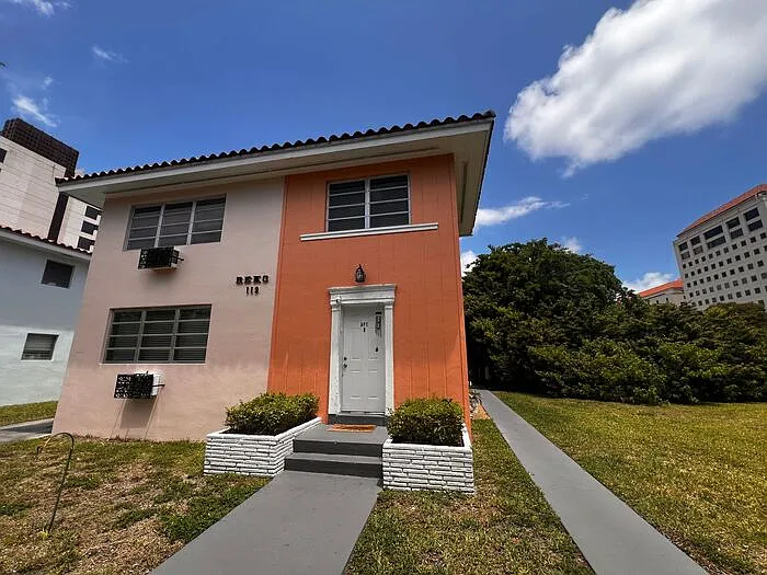 119 Santillane Ave #2 — Photo 28