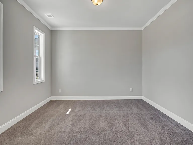 5157 Parkwood Dr — Photo 15
