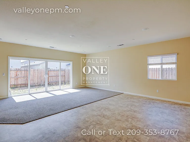 637 Mansfield Dr — Photo 21